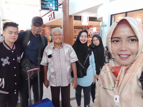 Menjalin Hubungan